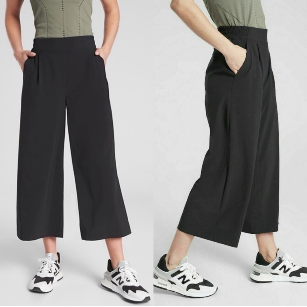 Athleta Brooklyn Wide Leg Cropped Pants Black Size 2 DISCONTINUED